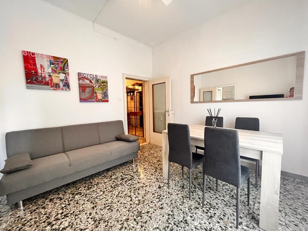 B&B San Giuseppe Moscati Bologna Buitenkant foto